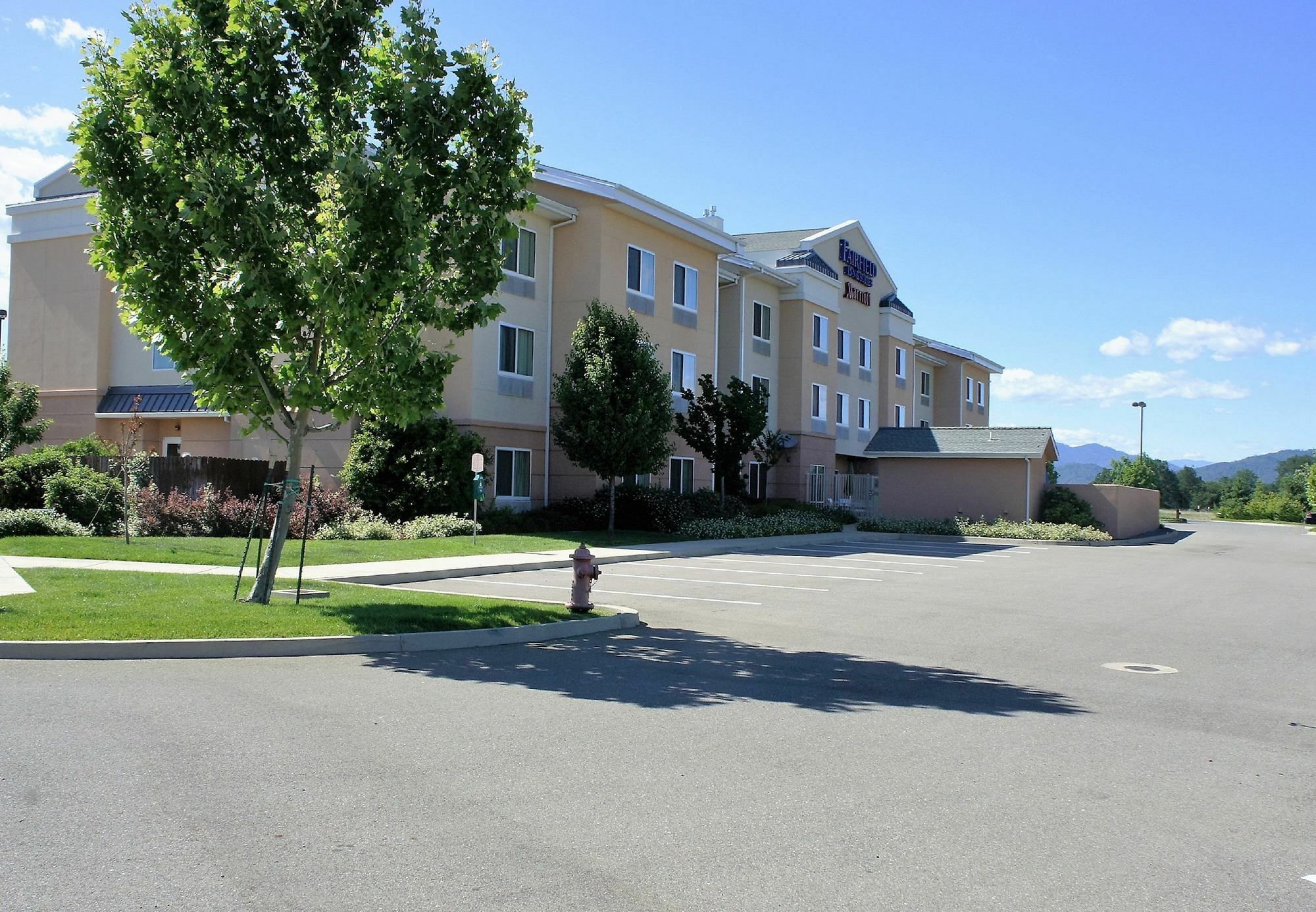 Fairfield Inn & Suites Redding Exterior foto